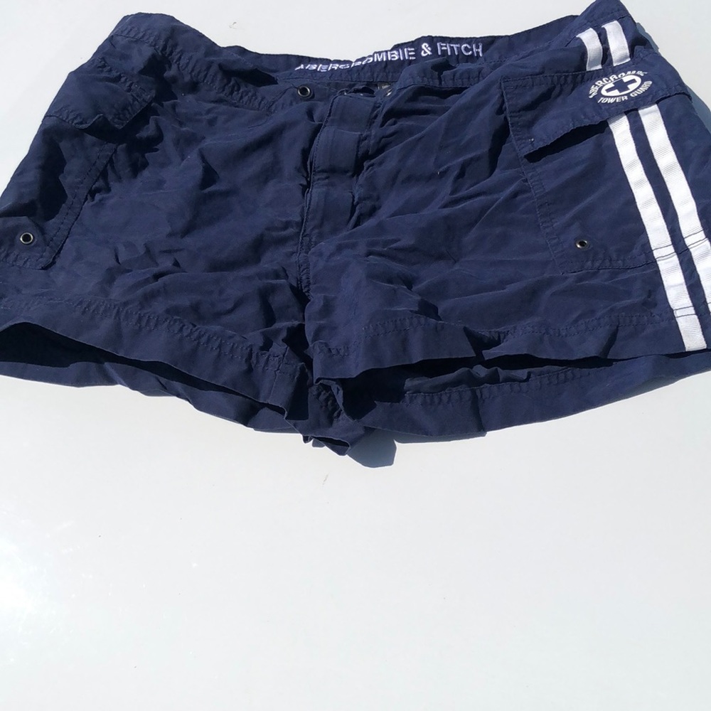 Women’s Medium A&F summer shorts